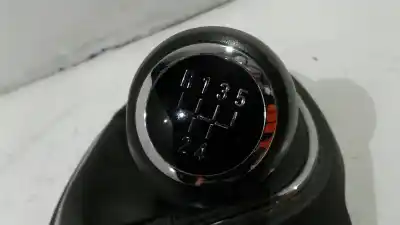 Pezzo di ricambio per auto di seconda mano Pomello Della Leva Del Cambio per OPEL CORSA D 1.2 CAT (A 12 XER / LDC) Riferimenti OEM IAM   