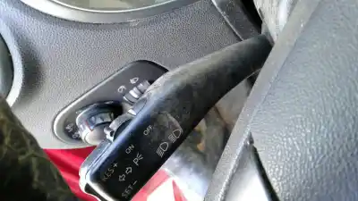 Pezzo di ricambio per auto di seconda mano comando multifunzione per seat leon (1p1) 2.0 tdi riferimenti oem iam   