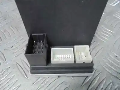Pezzo di ricambio per auto di seconda mano quadro di chiusura per audi a3 (8l) 1.8 ambiente riferimenti oem iam 8l0862257d  