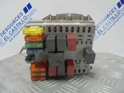 Pièce détachée automobile d'occasion boîtes à fusibles pour fiat doblo (119) 1.9 d elx références oem iam 51756264