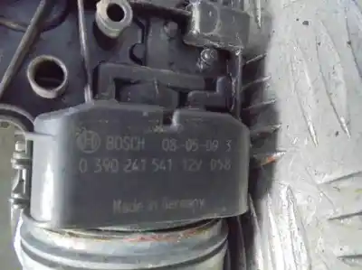 Second-hand car spare part front windshield wiper motor for renault twingo ii (cn0_) 1.2 (cn0d) oem iam references 0390241541  