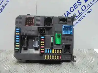 Gebrauchtes Autoersatzteil relais sicherungskasten multifunktionsrelais zum peugeot 208 1.2 12v vti oem-iam-referenzen 9819850080