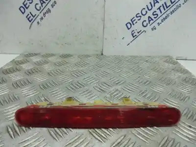 Peça sobressalente para automóvel em segunda mão farolim de travão central por peugeot 207 1.4 hdi referências oem iam 