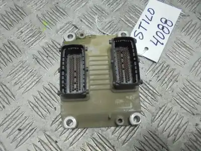 Pezzo di ricambio per auto di seconda mano CENTRALINA MOTORE per FIAT STILO (192)  Riferimenti OEM IAM 0261208204  