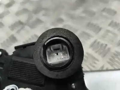 Second-hand car spare part front right door lock for toyota yaris (ksp9/scp9/nlp9) 1.4 turbodiesel cat oem iam references   