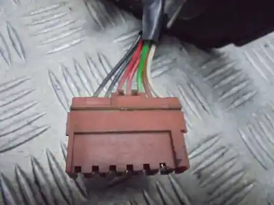 Peça sobressalente para automóvel em segunda mão espelho retrovisor direito por peugeot 306 break 1.9 diesel referências oem iam   