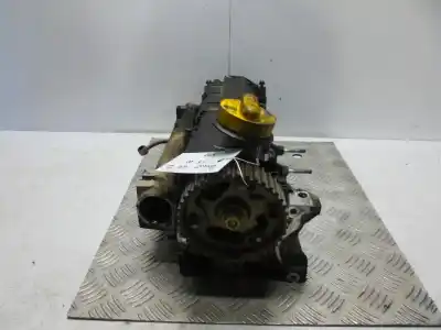 Pezzo di ricambio per auto di seconda mano testata motore per renault clio iii 1.5 dci diesel cat riferimenti oem iam   