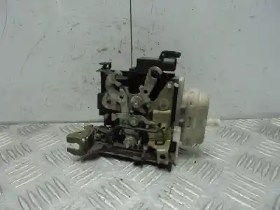 Автозапчастина б/у замок передній праві двері для audi a3 (8l) 1.9 tdi посилання на oem iam 