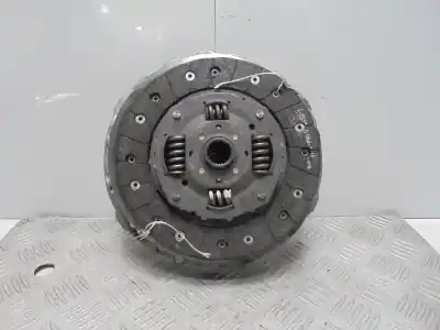Peça sobressalente para automóvel em segunda mão KIT DE EMBREAGEM por VOLKSWAGEN GOLF IV BERLINA (1J1)  Referências OEM IAM   