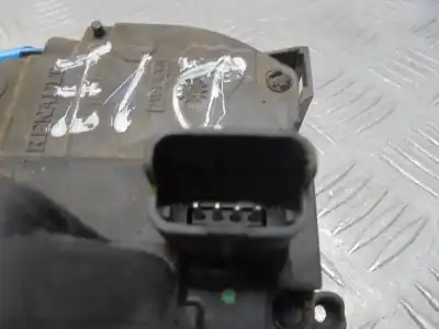 Second-hand car spare part left front door lock for renault laguna iii 2.0 dci diesel cat oem iam references   