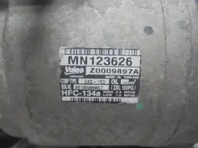 Pezzo di ricambio per auto di seconda mano compressore aria condizionata per mitsubishi l 200 (ka0/kb0) 2.5 di-d cat riferimenti oem iam mn123626  