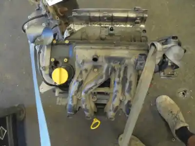 Автозапчастина б/у двигун комплект для renault clio ii fase ii (b/cb0) 1.2 посилання на oem iam 