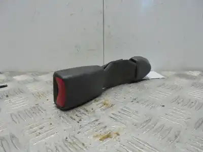 Pezzo di ricambio per auto di seconda mano gancio cintura posteriore destro per mitsubishi l 200 (ka0/kb0) 2.5 di-d cat riferimenti oem iam 