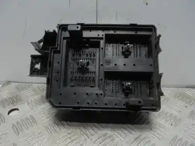 Second-hand car spare part fuse box unit for opel corsa e business oem iam references 39036040  