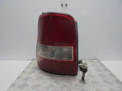 Second-hand car spare part left tailgate light for kia carnival ii 2.9 cdri ex oem iam references 