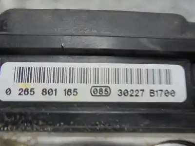Peça sobressalente para automóvel em segunda mão abs por renault kangoo express 1.5 dci referências oem iam 0265801165  