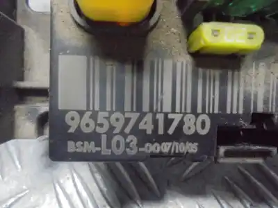 Second-hand car spare part fuse box unit for citroen c2 audace oem iam references 9659741780  