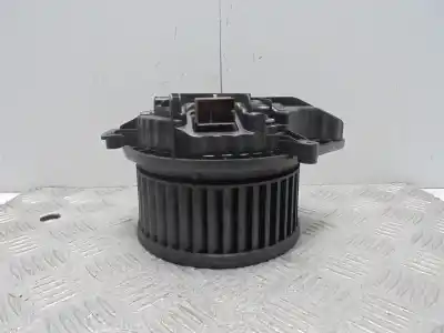 Pezzo di ricambio per auto di seconda mano VENTOLA RISCALDAMENTO per AUDI A4 BERLINA (8E)  Riferimenti OEM IAM 8E1820021A  