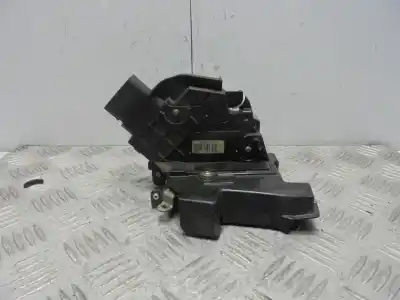 Peça sobressalente para automóvel em segunda mão fechadura da porta dianteira esquerda por ford focus lim. (cb4) trend referências oem iam 3m5ar21813et