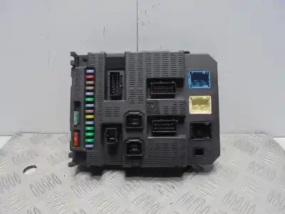 Pezzo di ricambio per auto di seconda mano scatola relè/fusibili per peugeot 207 sport riferimenti oem iam 9659285380