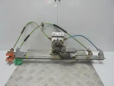 Recambio de automóvil de segunda mano de ELEVALUNAS DELANTERO DERECHO para FIAT SCUDO FURGÓN (270_, 272_) 2.0 D MULTIJET referencias OEM IAM   