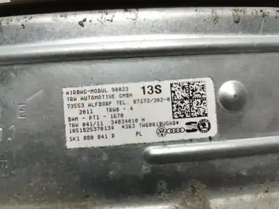Автозапчасти б/у передняя левая боковая подушка безопасности за vw golf vi (5k1) 1.4 tsi ссылки oem iam 5k1880841d  