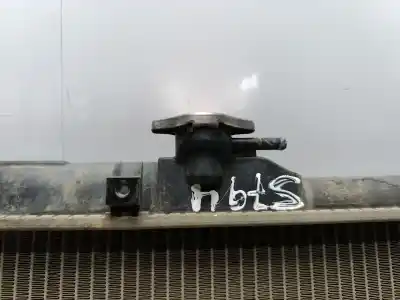 Peça sobressalente para automóvel em segunda mão radiador de água por honda cr-v (rd8) 2.0 vtec cat referências oem iam   