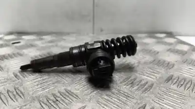 Pezzo di ricambio per auto di seconda mano INIETTORE per AUDI A4 BERLINA (8E) 1.9 TDI (96kW) Riferimenti OEM IAM 038130073AR  