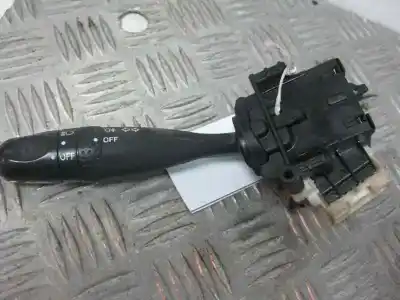 Peça sobressalente para automóvel em segunda mão comutador de piscas  por toyota corolla (e12) 2.0 d-cat referências oem iam 