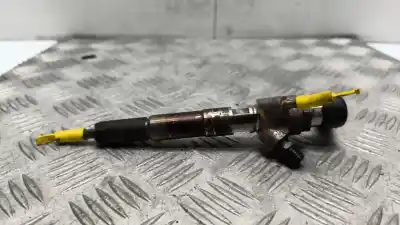 Pezzo di ricambio per auto di seconda mano INIETTORE per DACIA LODGY Laureate Riferimenti OEM IAM 8201100113  