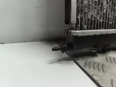 Pezzo di ricambio per auto di seconda mano radiatore d acqua per peugeot 206 fastback (2a/c) 1.9 d riferimenti oem iam   