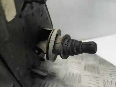 Pezzo di ricambio per auto di seconda mano specchio sinistro per peugeot 206 fastback (2a/c) 1.9 d riferimenti oem iam   