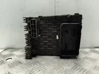 Second-hand car spare part fuse box unit for volkswagen passat b6 (3c2) 2.0 tdi 16v oem iam references 3c0937125  