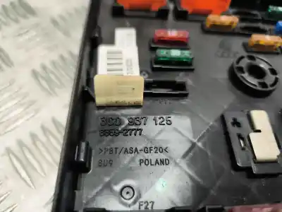 Second-hand car spare part fuse box unit for volkswagen passat b6 (3c2) 2.0 tdi 16v oem iam references 3c0937125  