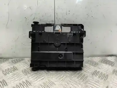Second-hand car spare part fuse box unit for citroen c4 picasso i monospace (ud_) 2.0 hdi 150 oem iam references 9675877080  