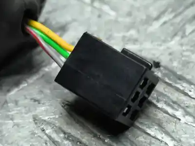 Pezzo di ricambio per auto di seconda mano Retrovisore Destro per OPEL CORSA D (S07) 1.2 (L08 L68) Riferimenti OEM IAM   