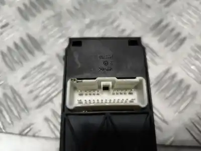 Автозапчастина б/у передні вікний вмикач для honda accord vii (cl, cn) 2.2 i-ctdi (cn1) посилання на oem iam c8hha4gf91  