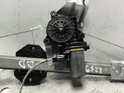 Peça sobressalente para automóvel em segunda mão elevador de vidros dianteiro direito por dacia logan ii 1.0 sce 75 referências oem iam   