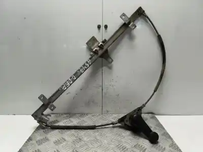 Pièce détachée automobile d'occasion léve glace avant droit pour nissan terrano ii (r20) 2.7 td 4wd références oem iam 