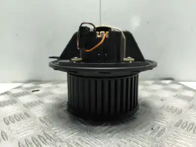 Pièce détachée automobile d'occasion VENTILATEUR DE CHAUFFAGE pour MERCEDES-BENZ CLASE A (W169) A 160 CDI (169.006 169.306) Références OEM IAM A1698200642  