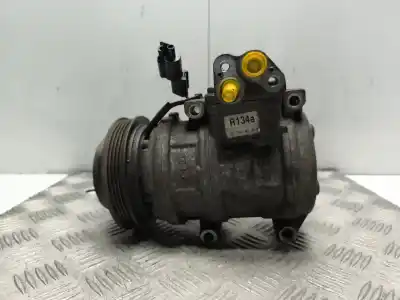 Pièce détachée automobile d'occasion COMPRESSEUR DE CLIMATISATION pour KIA CARNIVAL II (GQ) 2.9 CRDi Références OEM IAM 1325025500  