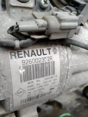 Pezzo di ricambio per auto di seconda mano compressore aria condizionata per renault captur 1.5 dci diesel fap energy riferimenti oem iam 926002352r  z0012593a