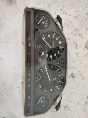 Pièce détachée automobile d'occasion compteur de vitesse tableau de bord pour bmw serie 3 berlina (e30) 2.3 références oem iam 137610 88311073 dzm87001150 110008273046 87001143
