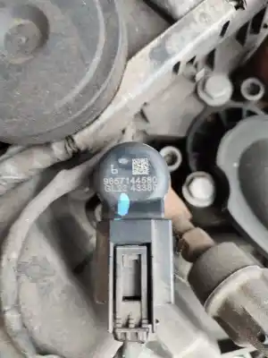 Gebrauchtes Autoersatzteil injektor zum volvo v50 familiar 2.0 d kinetic oem-iam-referenzen 9657144580  gl2243380