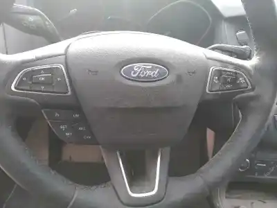 Recambio de automóvil de segunda mano de mando volante para ford focus turn. titanium referencias oem iam 