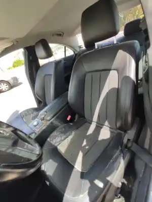 Recambio de automóvil de segunda mano de asiento delantero izquierdo para mercedes clase cls (w218) cls 250 cdi be (218.303) referencias oem iam 