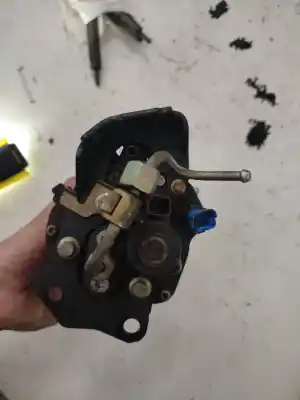 Pezzo di ricambio per auto di seconda mano pompa diniezione per ford focus berlina (cak) 1.8 tdci cat riferimenti oem iam 1s4q9b395bg k9paa r9044z016a