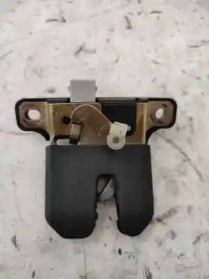 Second-hand car spare part trunk lock for seat toledo (1m2) 1.9 tdi oem iam references 8d5827505d  8d5959489