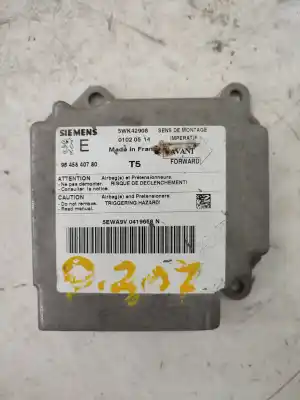 İkinci el araba yedek parçası Hava Yastigi Kontrol ünitesi için PEUGEOT 307 (S1) XR OEM IAM referansları 9645840780  5WK42905