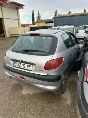 Piesă de schimb auto la mâna a doua ARMATURA BARA SPATE pentru PEUGEOT 206 BERLINA  Referințe OEM IAM   